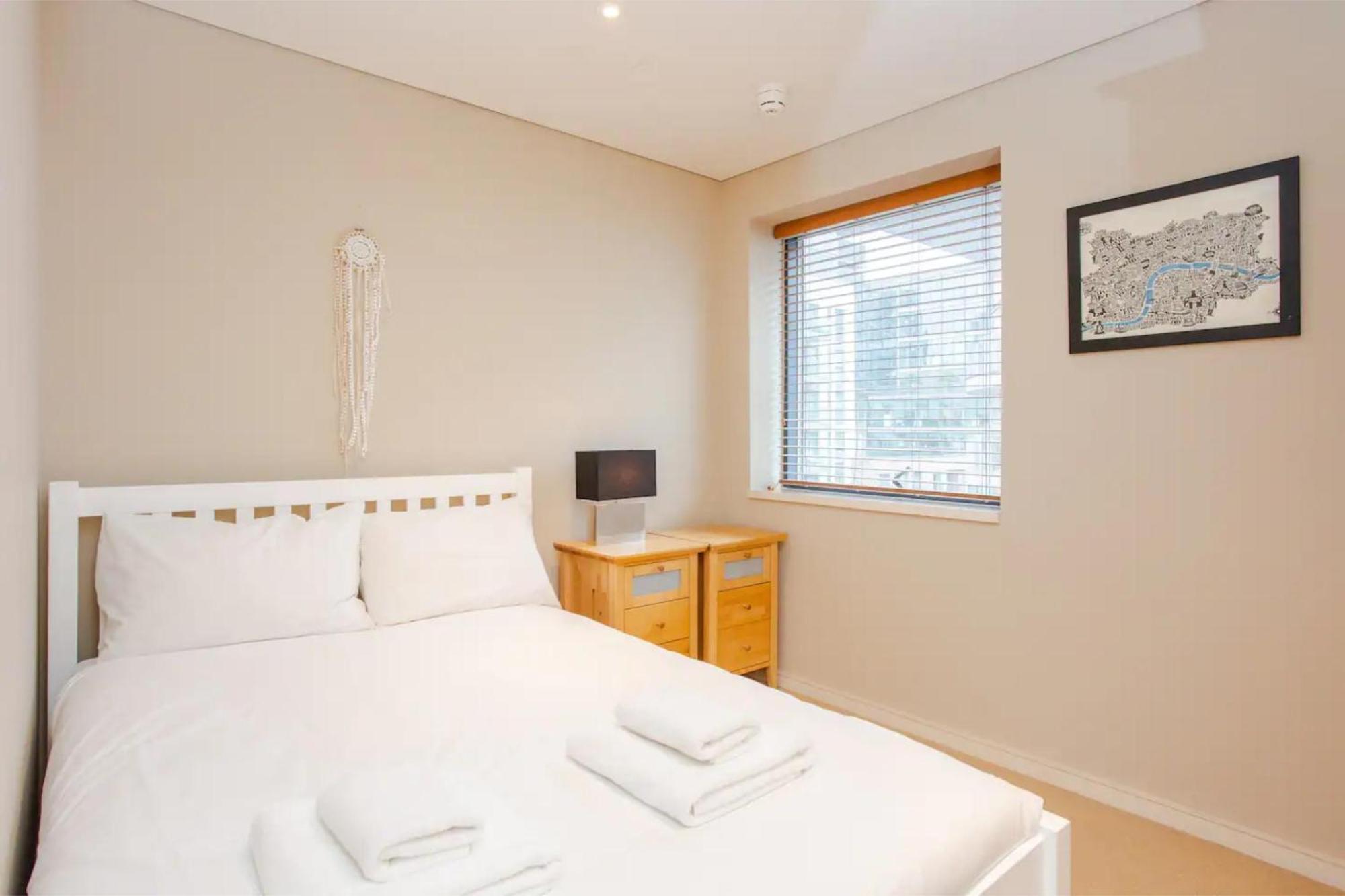 Modern 3 Bedroom Apartment In Paddington Лондон Екстер'єр фото